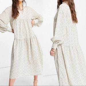 Petunia Balloon Sleeve Midi Dress